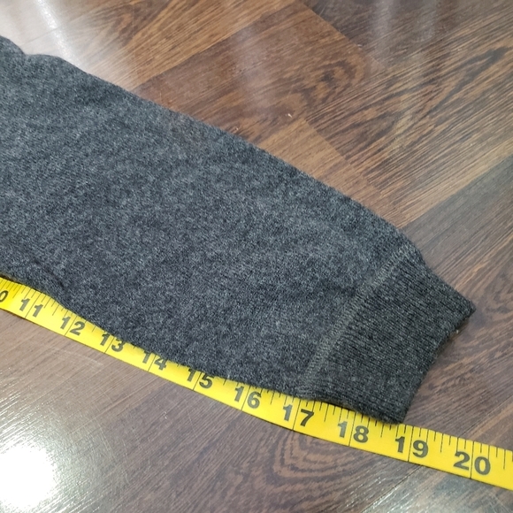 Parisian Signature Cashmere Sweater Long Sleeve Gray | Size Petite M - Picture 10 of 12
